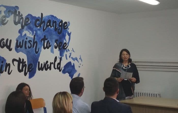 Srednjoškolci od starog podruma napravili mjesto za druženje i učenje Srednjoškolci od starog podruma napravili mjesto za druženje i učenje