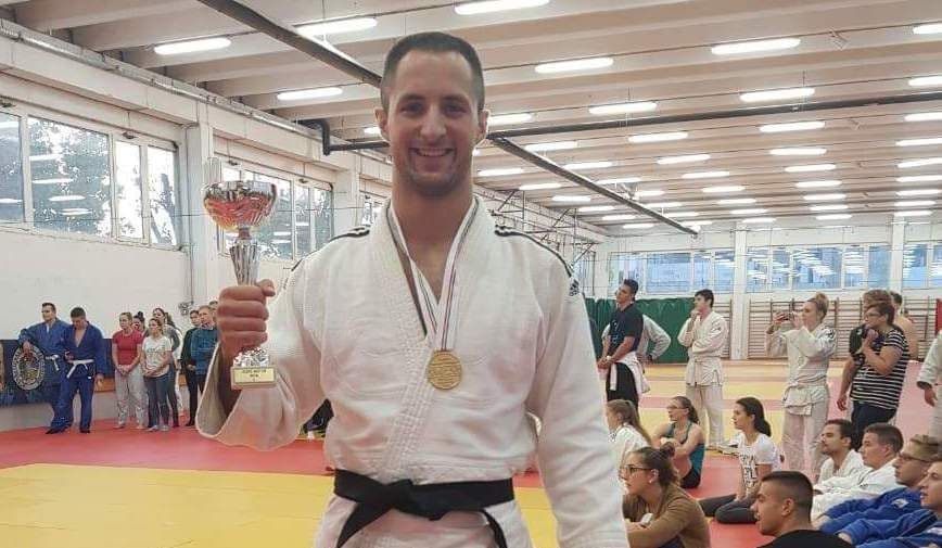 Perović univerzitetski prvak Mađarske Perović univerzitetski prvak Mađarske