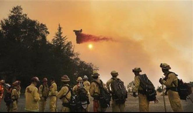 Broj žrtava požara u Kaliforniji porastao na 31 Broj žrtava požara u Kaliforniji porastao na 31