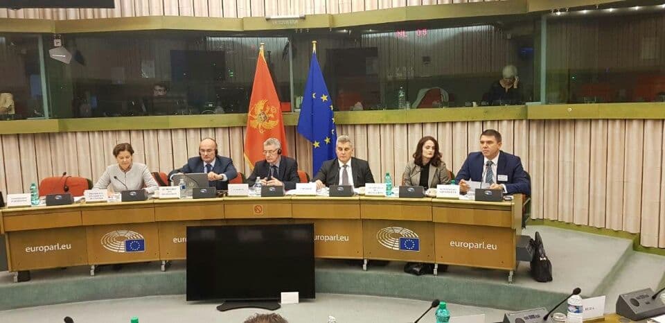 Crna Gora slijedi sistem evropskih vrijednosti i čuva dobrobit svojih građana Crna Gora slijedi sistem evropskih vrijednosti i čuva dobrobit svojih građana