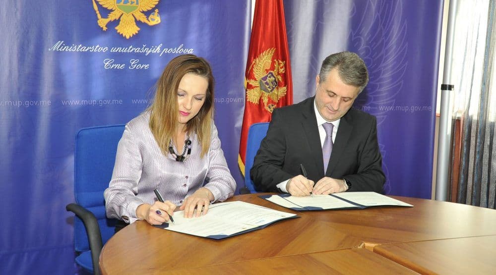 Saradnjom do društva sa nultom tolerancijom na nasilje Saradnjom do društva sa nultom tolerancijom na nasilje