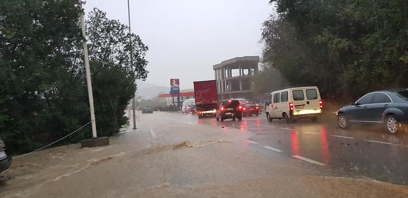 AMSCG: Put Tivat – Budva zatvoren za saobraćaj AMSCG: Put Tivat – Budva zatvoren za saobraćaj