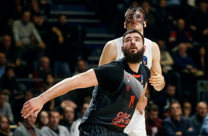 Dubljević: Pričao sam saigračima o Partizanu, nisu mogli da vjeruju Dubljević: Pričao sam saigračima o Partizanu, nisu mogli da vjeruju