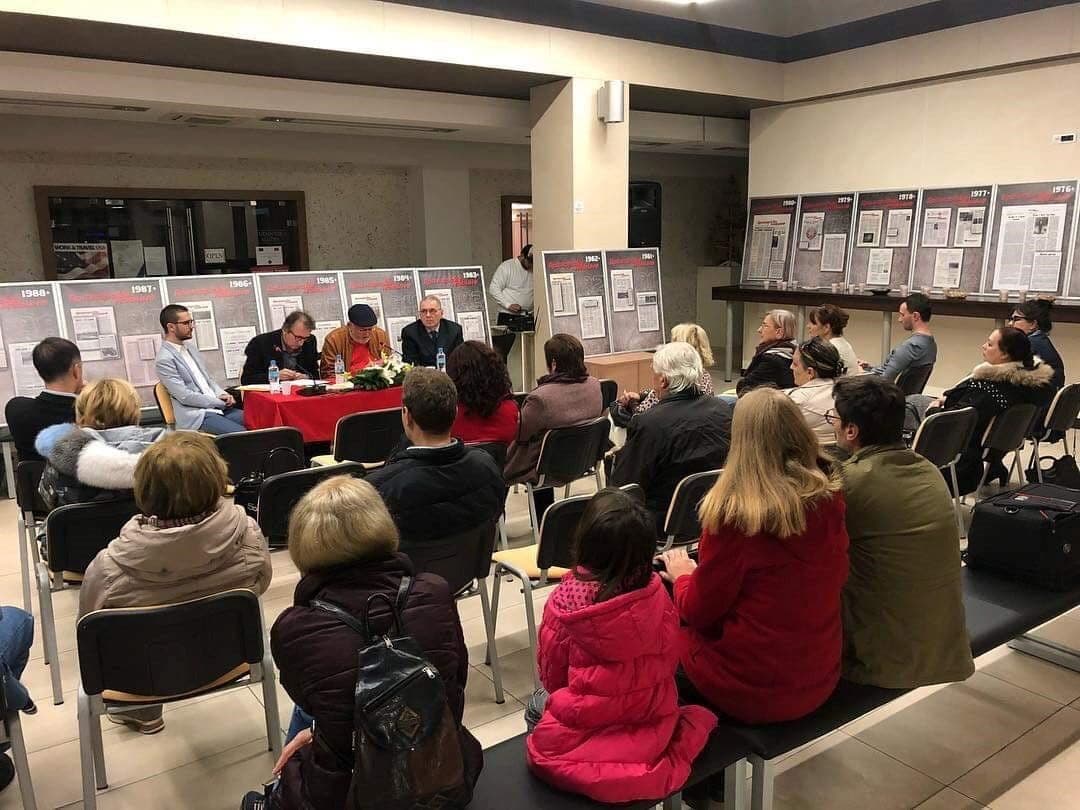 Otvorena izložba "Dan opštine u Primorskim novinama od 1972- 2003. godine" Otvorena izložba "Dan opštine u Primorskim novinama od 1972- 2003. godine"