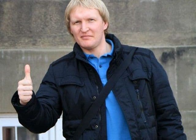 Otkriven pravi identitet Rusa osumnjičenog za pokušaj terorizma u Crnoj Gori Otkriven pravi identitet Rusa osumnjičenog za pokušaj terorizma u Crnoj Gori