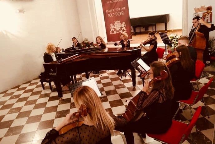 Mauricio Mastrini premijerno nastupio u Kotoru Mauricio Mastrini premijerno nastupio u Kotoru