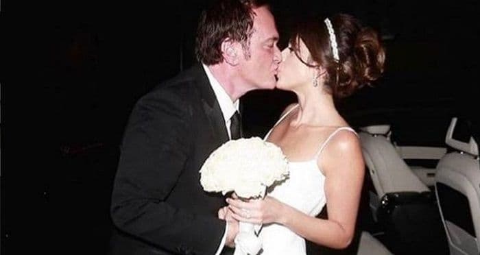 Tarantino se oženio dvije decenije mlađom pjevačicom Tarantino se oženio dvije decenije mlađom pjevačicom