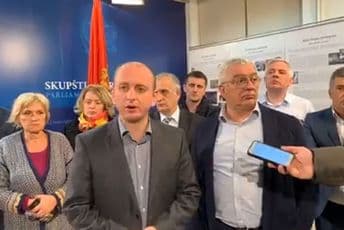 KNEŽEVIĆ: Neću se predati, ostajemo u Skupštini do daljnjeg (VIDEO)