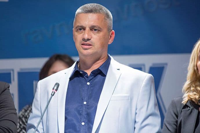Mijović: Stanković da uhapsi sve umiješane u nezakonito finansiranje DPS kampanje Mijović: Stanković da uhapsi sve umiješane u nezakonito finansiranje DPS kampanje