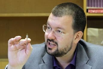 Antić: Srba da bude na popisu 50 odsto, a Crnogoraca 25 Antić: Srba da bude na popisu 50 odsto, a Crnogoraca 25