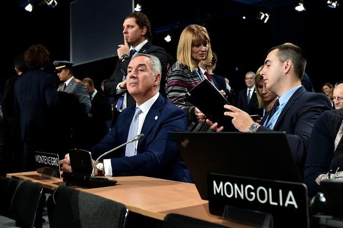 Posvećeni traženju optimalnih odgovora na klimatske promjene Posvećeni traženju optimalnih odgovora na klimatske promjene