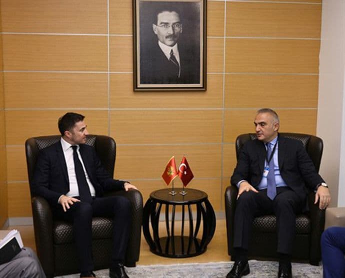 Bogdanović i Ersoj: Posvećeno radimo na jačanju odnosa naših zemalja Bogdanović i Ersoj: Posvećeno radimo na jačanju odnosa naših zemalja