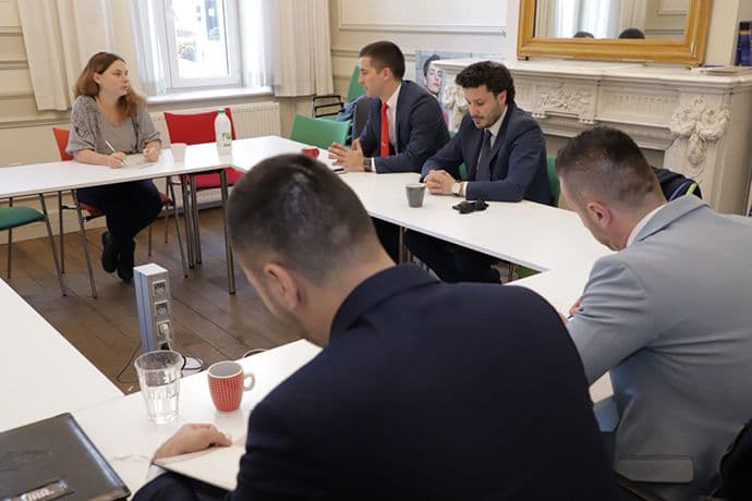 Bečić i Abazović u Briselu: Tajkuni eksploatišu naše prirodne resurse Bečić i Abazović u Briselu: Tajkuni eksploatišu naše prirodne resurse