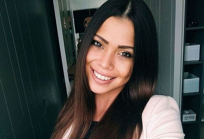 Misteriozna smrt manekenke: Orgije s tajkunom, pregršt droge i pad sa 20. sprata Misteriozna smrt manekenke: Orgije s tajkunom, pregršt droge i pad sa 20. sprata