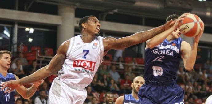 Budućnost je prava porodica Foto: ABA / Igokea / Nenad Vuruna