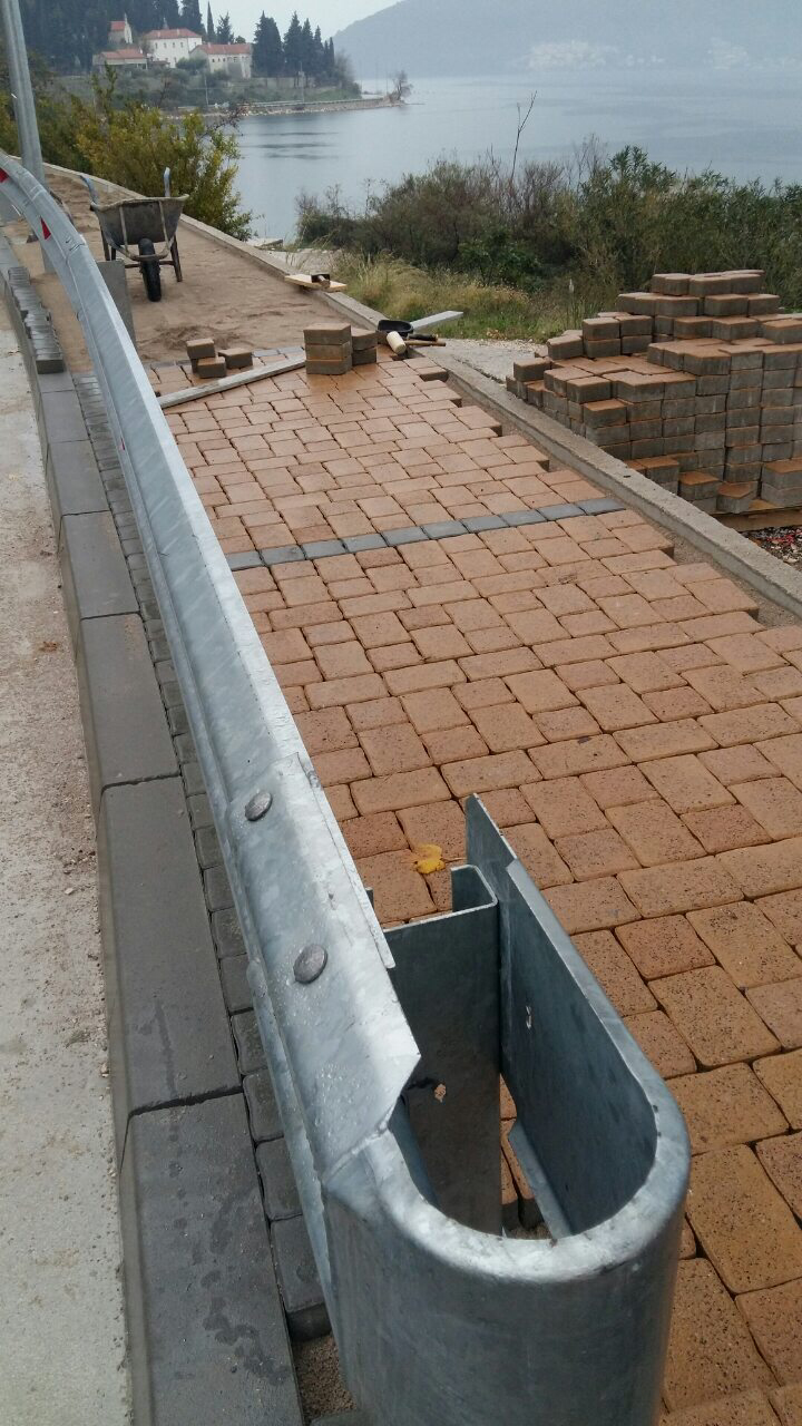 JP MORSKO DOBRO: Završna faza radova na dionici Risan-Perast JP MORSKO DOBRO: Završna faza radova na dionici Risan-Perast