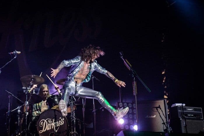 Poznati pjevač spiskao 166.000 eura na kokain Poznati pjevač spiskao 166.000 eura na kokain