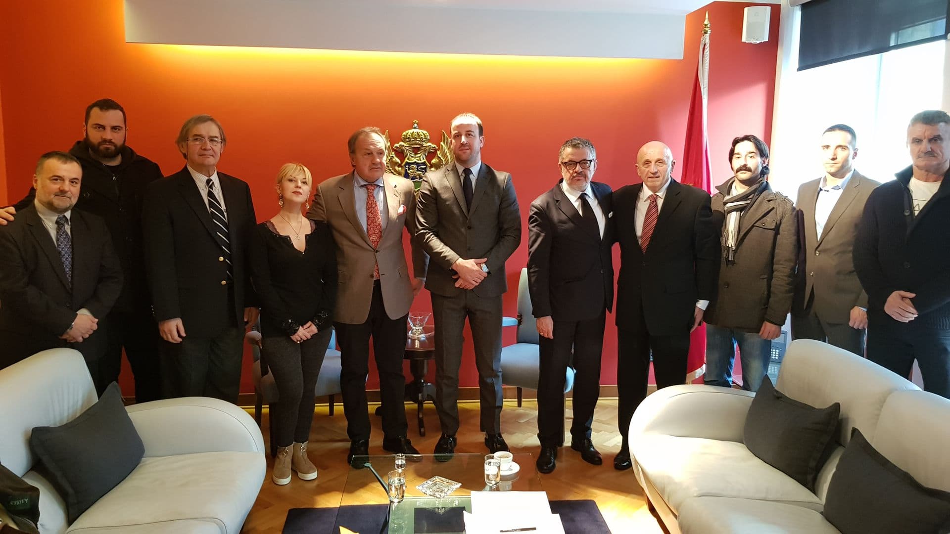 Andrija Nikolić sa predstavnicima udruženja i zajednica iseljenika u Republici Srbiji Andrija Nikolić sa predstavnicima udruženja i zajednica iseljenika u Republici Srbiji