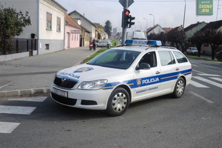 Masovna tuča na koncertu, učestvovali i policajci Masovna tuča na koncertu, učestvovali i policajci