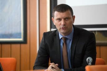 Za rehabilitaciju nije potrebno donošenje posebnog zakona Za rehabilitaciju nije potrebno donošenje posebnog zakona