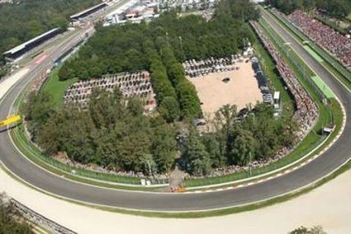 Monca ukida šikanu da bi bila brža Monca ukida šikanu da bi bila brža