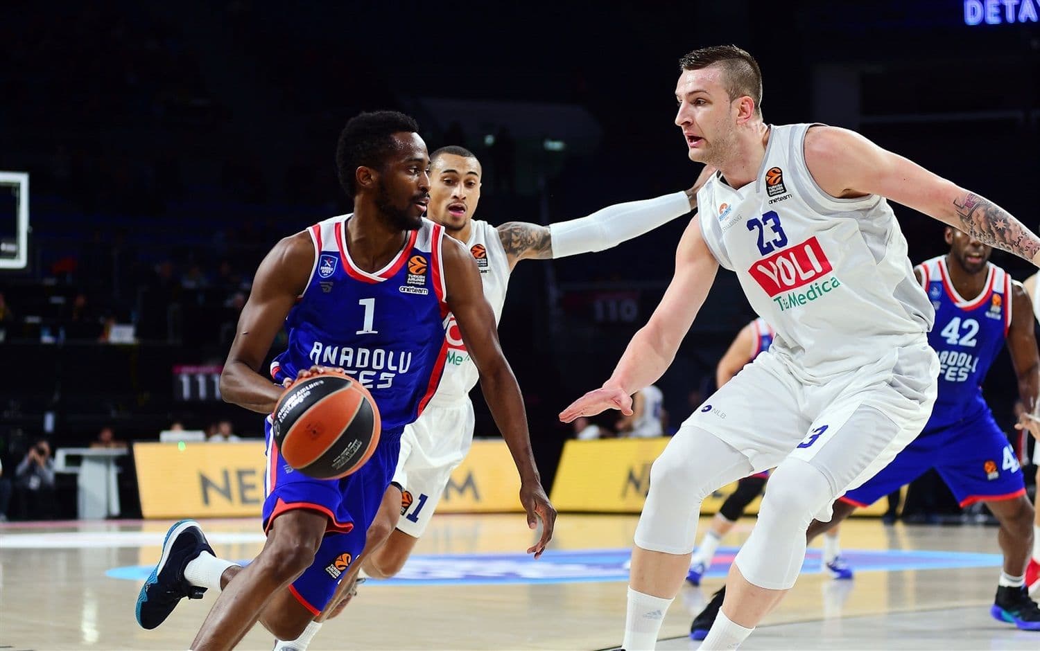 rodrigue-beaubois-anadolu-efes-istanbul-eb18