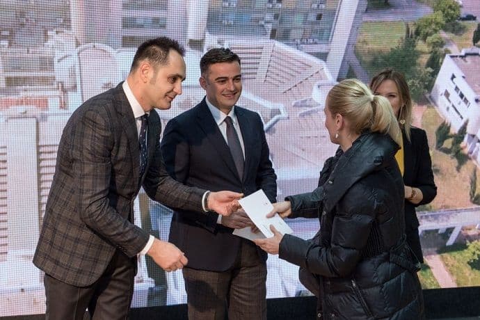 Radulović: Pregovaramo o četvrtoj fazi 1000+ Radulović: Pregovaramo o četvrtoj fazi 1000+