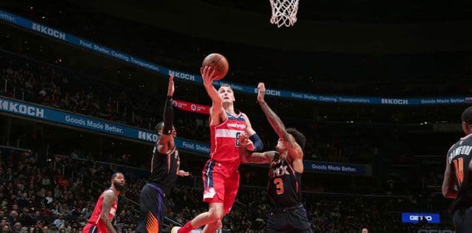 Tri produžetka u Vašingtonu, Voriorsi bolji od Dalasa Foto: Ned Dishman/Getty Images)