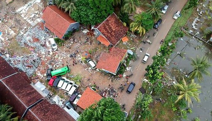 (VIDEO) Snimak dronom prikazuje razmjere katastrofe u Indoneziji (VIDEO) Snimak dronom prikazuje razmjere katastrofe u Indoneziji