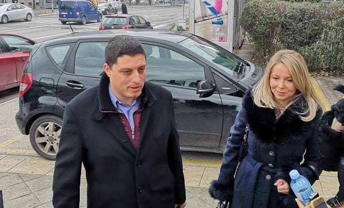 Gazivoda: Vrhovni i Upravni saglasni - na Radović se ne odnose odredbe Zakona o CBCG Gazivoda: Vrhovni i Upravni saglasni - na Radović se ne odnose odredbe Zakona o CBCG