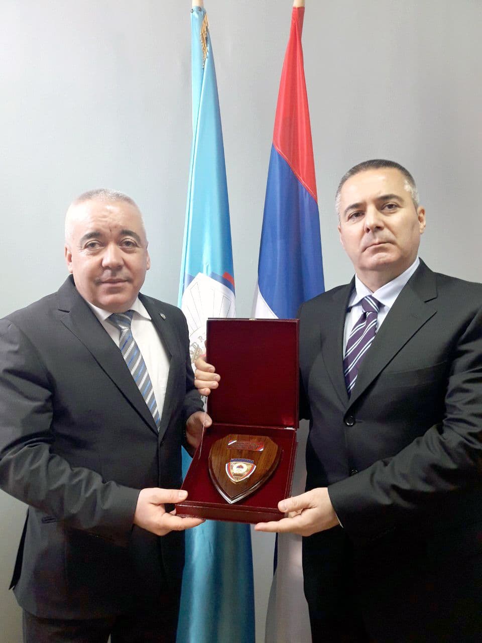 Direktori Veljović i Ćulum dogovorili saradnju policija Crne Gore i Republike Srpske Direktori Veljović i Ćulum dogovorili saradnju policija Crne Gore i Republike Srpske