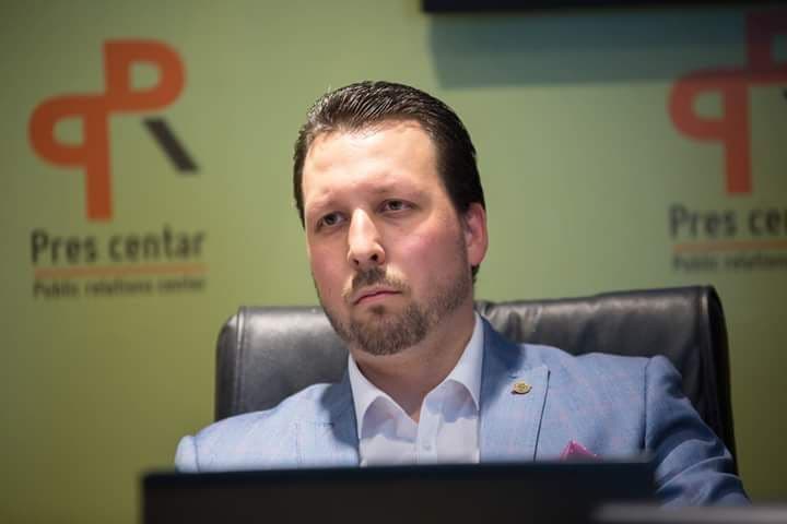 ĐUROVIĆ: Crnogorci nikada nijesu slavili Srpsku novu godinu ĐUROVIĆ: Crnogorci nikada nijesu slavili Srpsku novu godinu