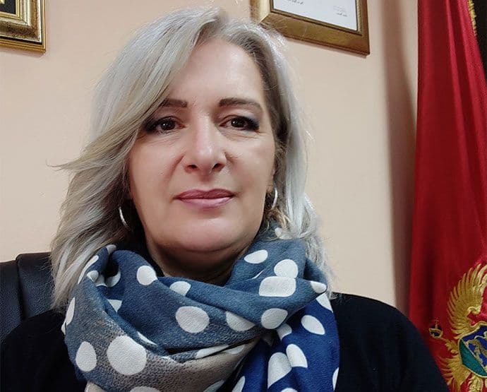 Za 1.000 smanjen broj nezaposlenih Za 1.000 smanjen broj nezaposlenih