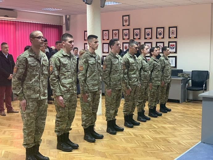 Osam kadeta VCG sa prve godine studija položili zakletvu Osam kadeta VCG sa prve godine studija položili zakletvu