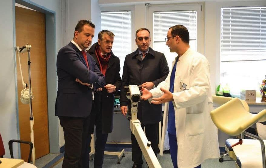 KCCG dobio kolposkop od nikšićkih donatora KCCG dobio kolposkop od nikšićkih donatora