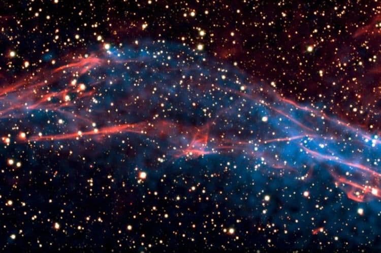 Otkrivena nova planeta van Sunčevog sistema, tri puta veća od Zemlje Otkrivena nova planeta van Sunčevog sistema, tri puta veća od Zemlje