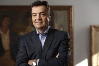 Britanske vlasti razmatraju izručenje Kneževića, trenutno mu zabranjeno da napusti tu državu Britanske vlasti razmatraju izručenje Kneževića, trenutno mu zabranjeno da napusti tu državu