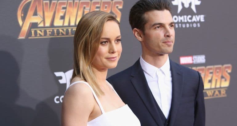 Nakon dugogodišnje veze glumica i pjevač raskinuli vjeridbu Nakon dugogodišnje veze glumica i pjevač raskinuli vjeridbu