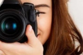 Otvoren javni poziv za izložbu “Crno-bijeli ženski ram”