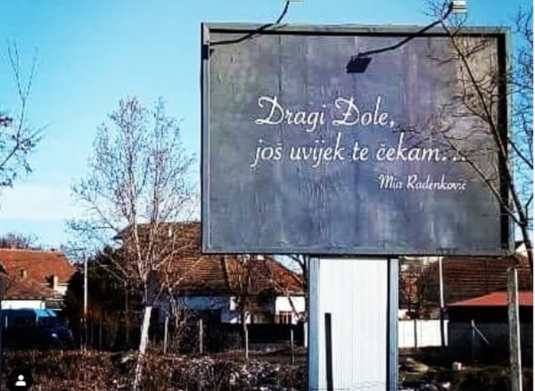 Voditelj bilbordima zove Balaševića u emisiju:Još uvijek te čekam Voditelj bilbordima zove Balaševića u emisiju:Još uvijek te čekam