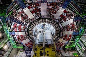CERN pravi super-akcelerator, deset puta jači od postojećeg
