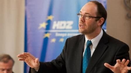 Stier potvrdio moguću kandidaturu protiv Plenkovića Stier potvrdio moguću kandidaturu protiv Plenkovića