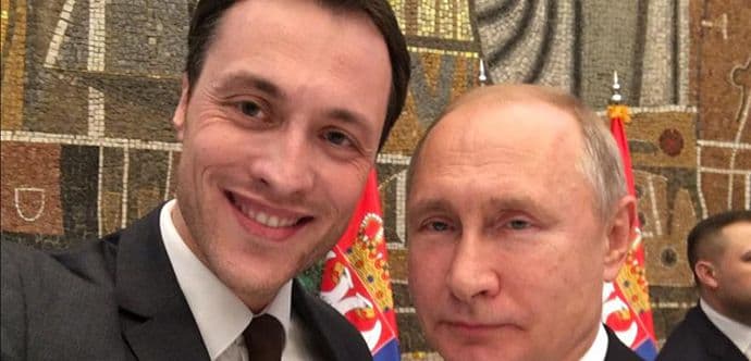 Milačić sa Putinom: Kriminalna vlast izdala Rusiju, a ne narod Milačić sa Putinom: Kriminalna vlast izdala Rusiju, a ne narod