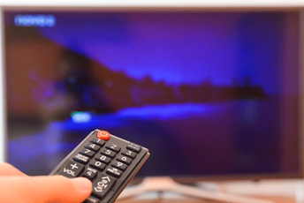 Pokrenut postupak protiv televizije "Hepi" zbog scene u rijalitiju Pokrenut postupak protiv televizije "Hepi" zbog scene u rijalitiju