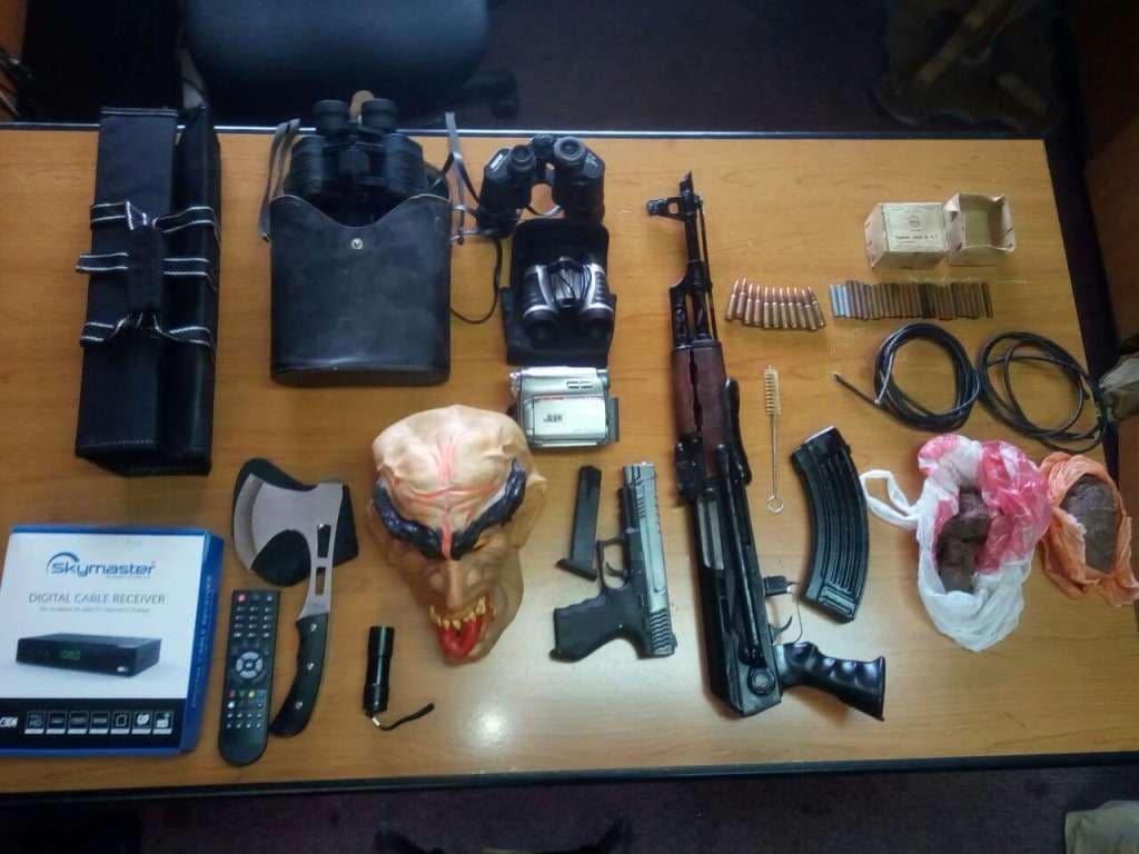 U Beranama oduzeta automatska puška i eksploziv U Beranama oduzeta automatska puška i eksploziv