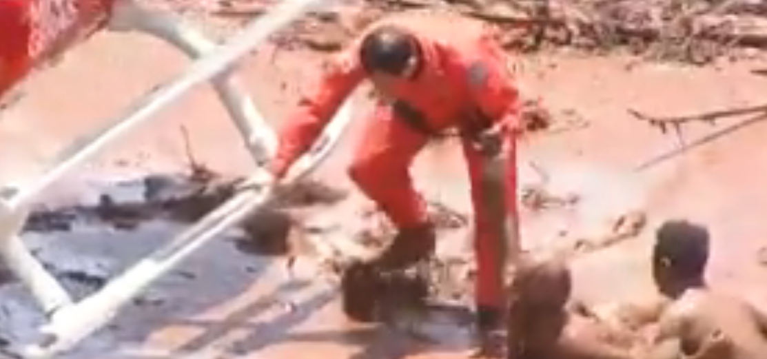 Haos u Brazilu: 200 nestalih poslije pucanja brane screenshot