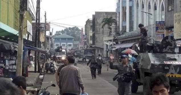 Bombaški napad u katedrali, 27 mrtvih Bombaški napad u katedrali, 27 mrtvih