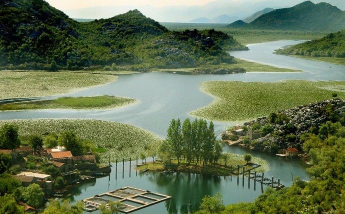 Crnogorska žitnica pod vodom Crnogorska žitnica pod vodom