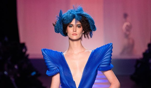 Spektakularna revija čuvenog francuskog modnog kreatora (FOTO) Spektakularna revija čuvenog francuskog modnog kreatora (FOTO)