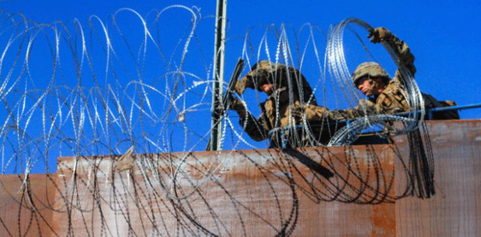 SAD šalju još nekoliko hiljada vojnika na granicu sa Meksikom Foto: EPA